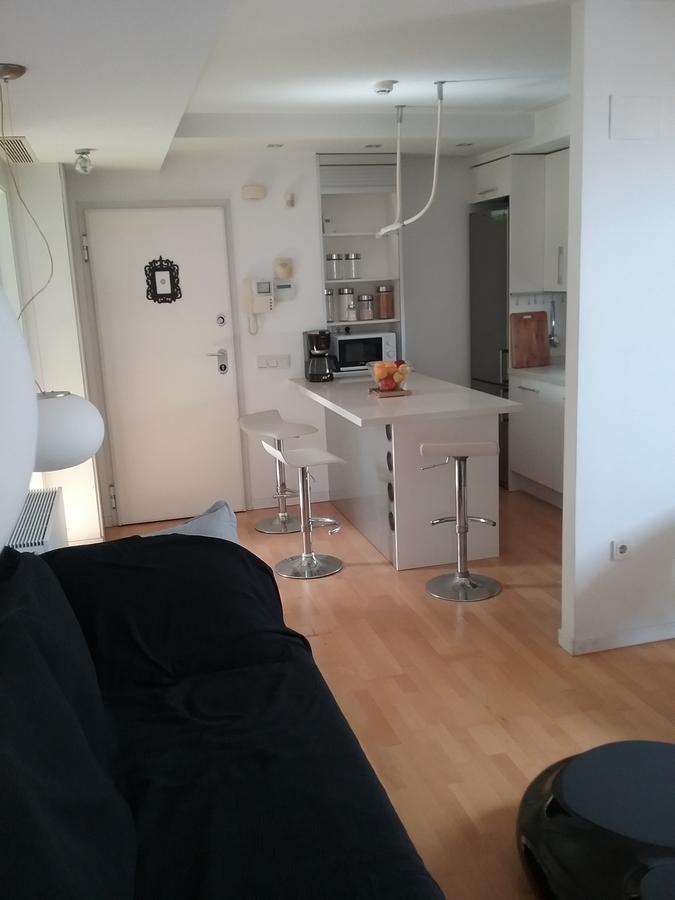 Lovely 2 Bedroom Terrace Wifi Parking Ac Heating Attic 발렌시아 외부 사진